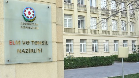 Alimlərin mükafatlandırılmasına başlanıldı
