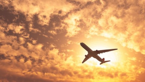 İran bütün uçuşları ləğv etdi