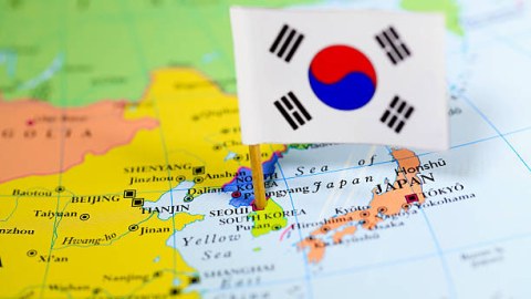 Koreya prezidentinin xanımına qarşı rüşvət ittihamı ləğv olunub