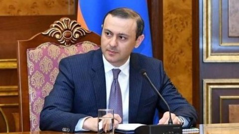Qriqoryan ABŞ hərbi kəşfiyyatının rəsmisi ilə regionu müzakirə edib