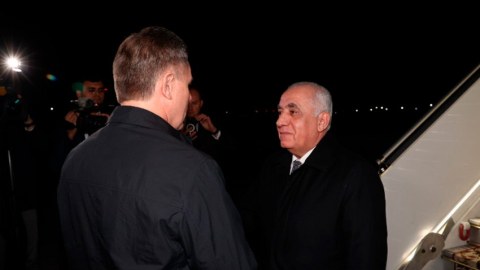 Əli Əsədov Belarusa getdi