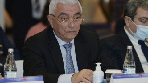 Baş nazir &ldquo;Azərenerji&rdquo;-nin Prezidentinə&nbsp;şiddətli töhmət verdi