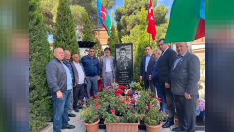 Mahir Süleymanlı şəhidimizin doğum günündə ailəsini ziyarət etdi