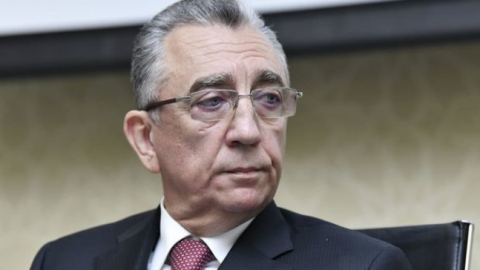 Eldar Əzizov müşavirə keçridi - İcra başçılarına vaxt verildi