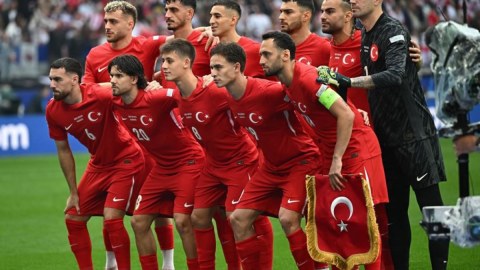 Türkiyə millisi əsas qapıçısını itirdi