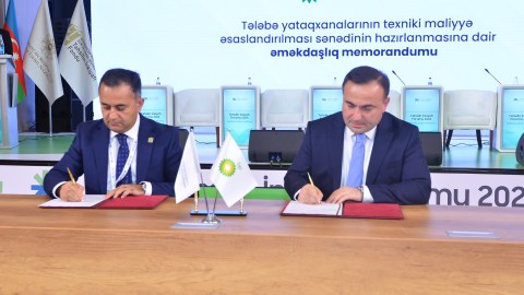 Tələbə yataqxanaları ilə bağlı sənəd imzalandı