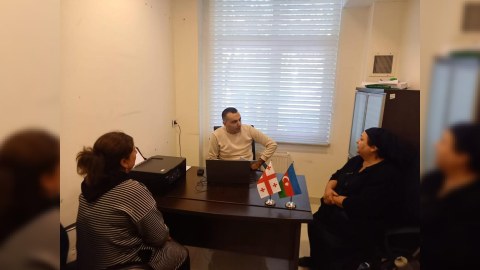 Marneulidə vətəndaşlara pulsuz hüquqi yardımlar göstərilir