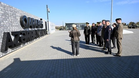NATO nümayəndələri Hərbi Qənimətlər Parkında - VİDEO
