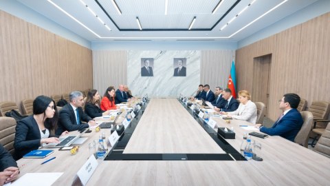 Nəqliyyat sahəsində əməkdaşlıq müzakirəsi