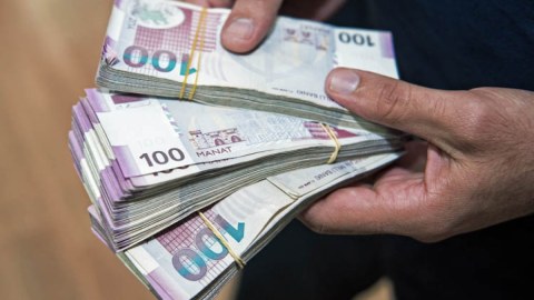 14 500 manatı dələduzluqla ələ keçirdi, YAXALANDI