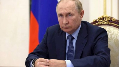Putin Gürcüstan vətəndaşları üçün vizasız rejimi yumşaltdı