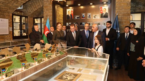 UNEC-də şəhidə həsr olunan kitabın təqdimatı keçirilib - FOTO