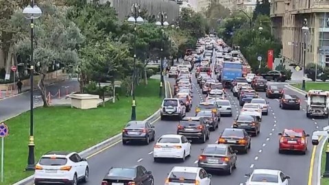 Hazırda bu yollarda tıxac var - SİYAHI
