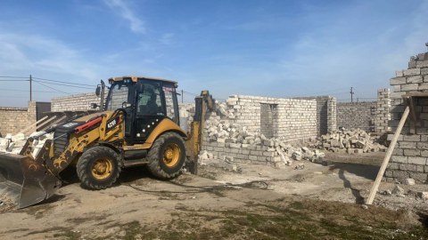 Yeni Suraxanıda sənədsiz tikililər SÖKÜLDÜ