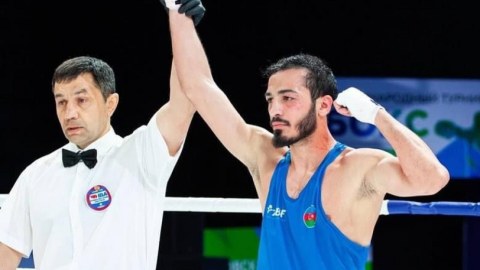 Boksçumuz çempionata qələbə ilə başladı