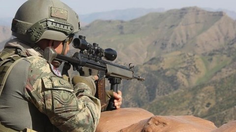 Türkiyə ordusu 4 terrorçunu MƏHV ETDİ