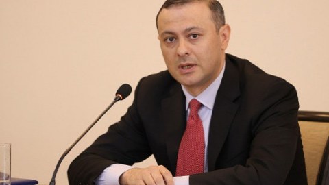 Biz mümkün qədər tez sülh müqaviləsi bağlamağa hazırıq - QRİQORYAN