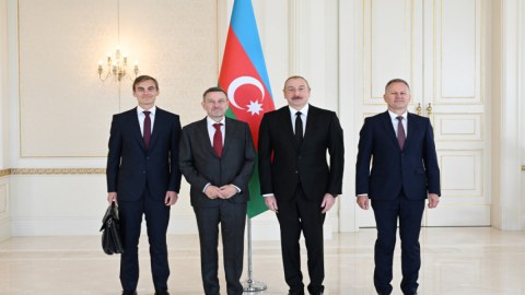 Estoniya və Danimarkanın yeni səfirləri İlham Əliyevin qəbulunda - FOTOLAR
