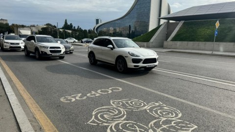 Sürücülərin nəzərinə - Bakıda maşınların hərəkət istiqaməti dəyişdiriləcək