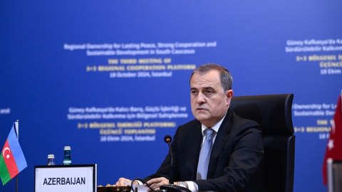 Ceyhun Bayramov nazirlərin toplantısında çıxış etdi