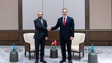 Türkiyə və Ermənistanın XİN rəhbərləri görüşdü