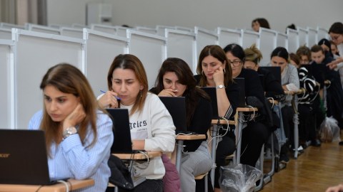 Diaqnostikadan keçməyən bağça müəllimləri işdən çıxarılacaq? - Rəsmi CAVAB