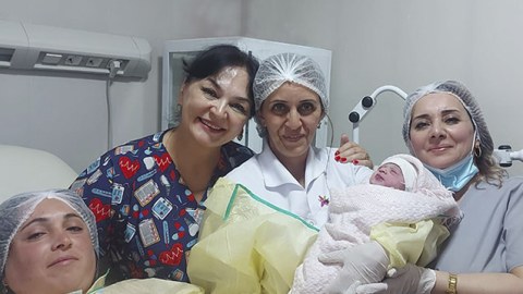 Azad Şuşada ilk körpə doğuldu - FOTOLAR