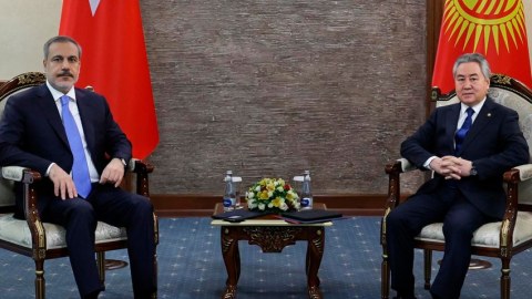 Hakan Fidan həmkarı ilə TDT toplantısını müzakirə etdi