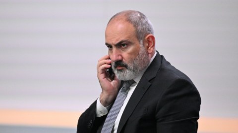 Paşinyan Rusiyaya sabah gedəcək