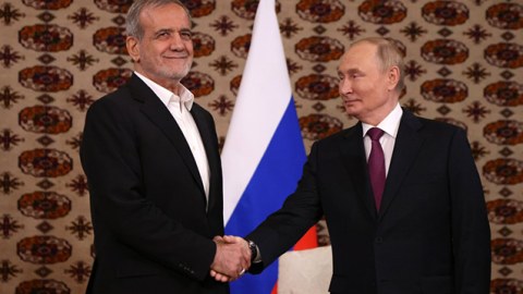 Putin Pezeşkianla Cənubi Qafqazı müzakirə etdi