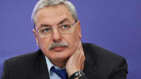 Keçmiş nazir müavini saxlanıldı