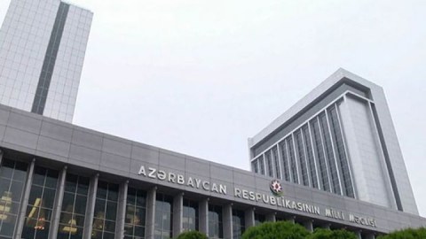 Deputatlar Gürcüstanda parlament seçkilərini izləyəcəklər