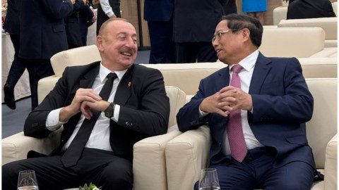 Prezident Vyetnam lideri ilə görüşdü - FOTO