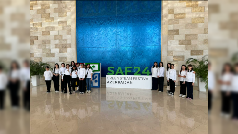 Şagirdlərin “süni zəka və art” mövzusunda təqdimatı - FOTOLAR
