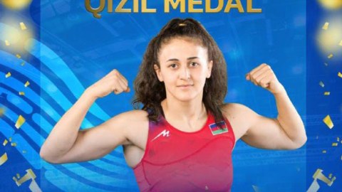 Qadın güləşçimiz dünya çempionu oldu 