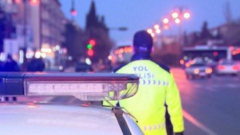 Yol polisindən piyadalara müraciət