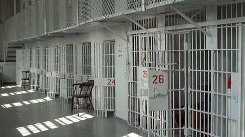 Altı məhbus həbsxanadan qaçıb