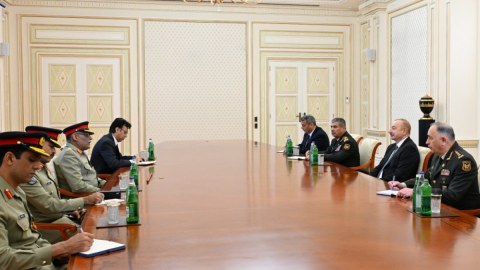 İlham Əliyev pakistanlı generalları qəbul etdi - FOTO
