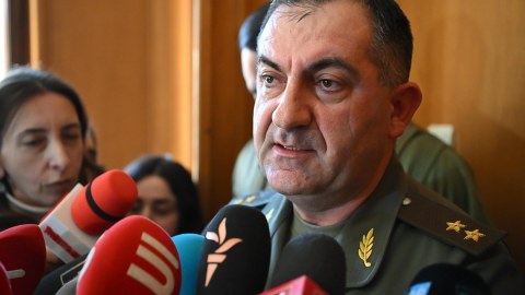Erməni general sərhəddəki vəziyyətdən danışdı: yeni müharibə...