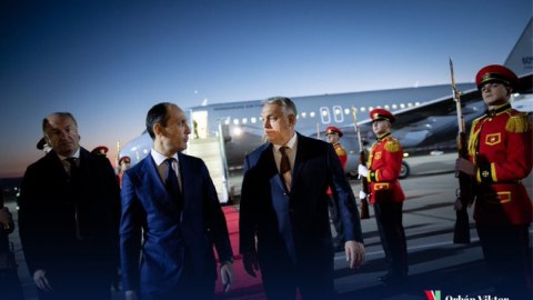Orban Gürcüstanda səfərdədir