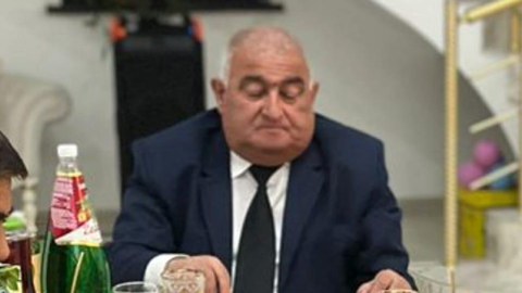 Sayt rəhbəri və oğlu həbs edildi - Şantaja görə