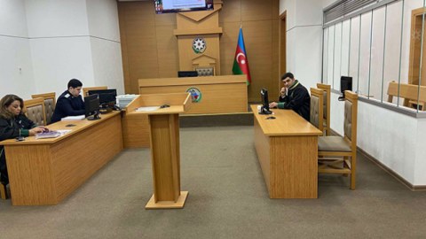 Ağadadaş Ağayev məhkəməyə gəlmədi - Həbsi tələb olundu