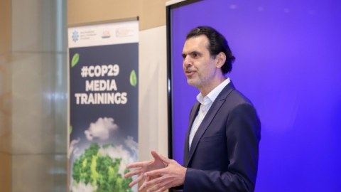 MEDİA COP29-da iştirak edəcək ingilisdilli jurnalistlərə təlimlər keçirir&nbsp;- FOTOLAR