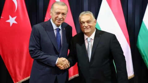 Ərdoğanla Orban Qırğızıstana gedirlər