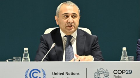 10-dan çox marşrutun hərəkəti dayandırılır