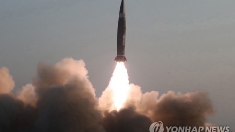 Şimali Koreya ballistik raketləri işə saldı