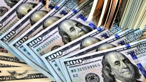 Bugünkü hərracda banklara 69,3 milyon dollar satılıb 