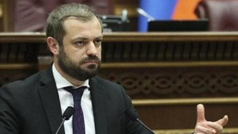 Azərbaycanla sülh müqaviləsi imzalamağa yaxınıq - Erməni nazir