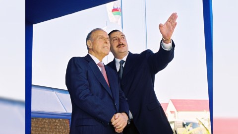 Konstitusiyanın qəbul edilməsindən 29 il keçir
