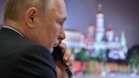 Putin Trampı qeyri-rəsmi təbrik edib? - AÇIQLAMA